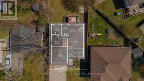 19 DELL DRIVE | Strathroy-Caradoc Ontario | Slide Image Thirty