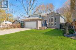 19 DELL DRIVE | Strathroy-Caradoc Ontario | Slide Image Two