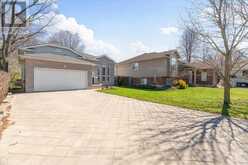 19 DELL DRIVE | Strathroy-Caradoc Ontario | Slide Image Three