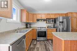 19 DELL DRIVE | Strathroy-Caradoc Ontario | Slide Image Nine