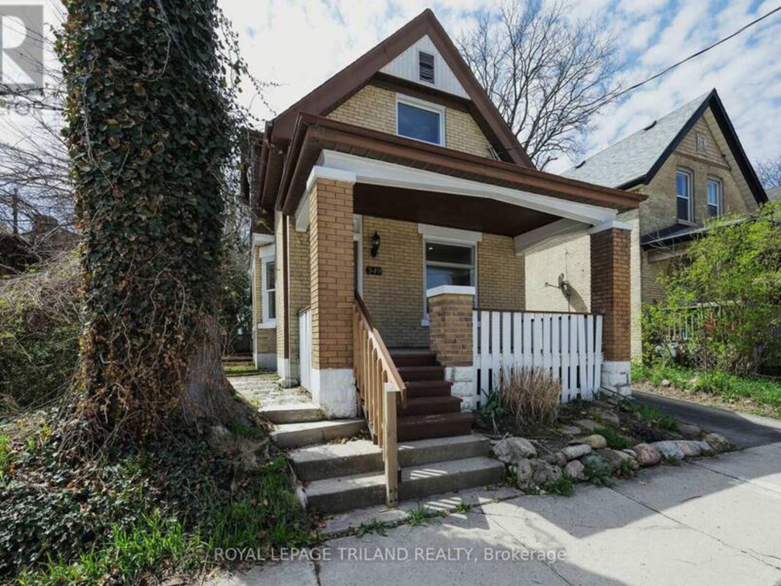 549 QUEBEC STREET, London, Ontario N5W 3Y9
