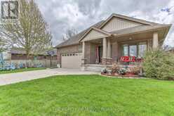 2 AMBLESIDE DRIVE | St. Thomas Ontario | Slide Image Two