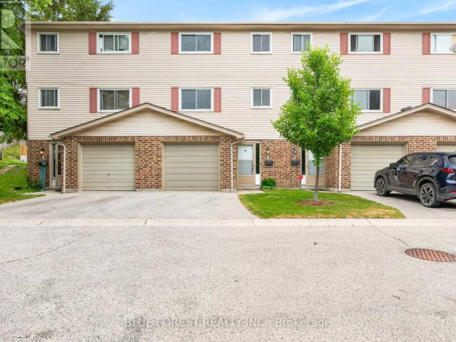 2 - 450 POND MILLS ROAD, London, Ontario N5Z 4X2