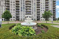 203 - 1030 CORONATION DRIVE | London Ontario | Slide Image Four