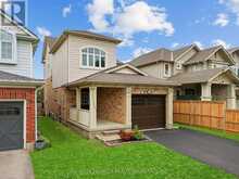 3237 BAYHAM LANE | London Ontario | Slide Image Three