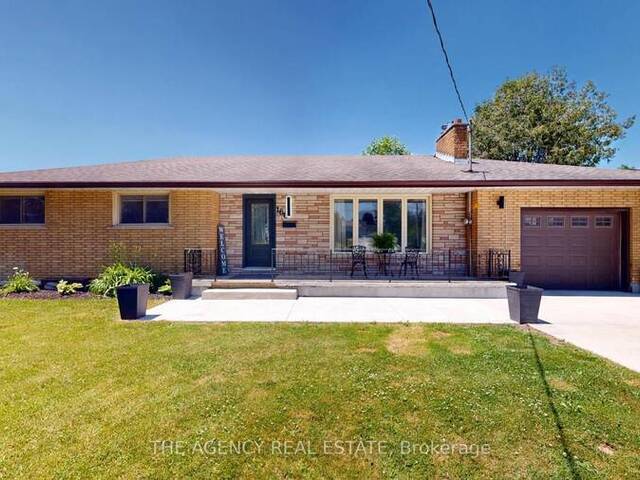 166 FAIRVIEW AVENUE W St. Thomas Ontario, N5R 4Y1 - 5 Bedrooms Home For Sale