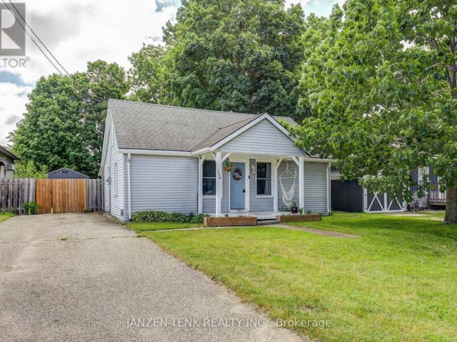 136 KING STREET, Tillsonburg, Ontario N4G 3G1