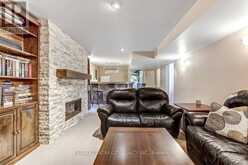 20 HINES CRESCENT | London Ontario | Slide Image Nineteen