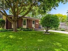 20 HINES CRESCENT London Ontario, N6C 3A3