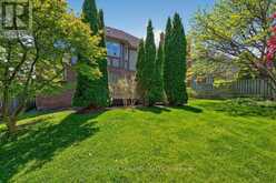 30 THIRLMERE ROAD | London Ontario | Slide Image Thirty-four