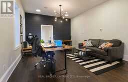 463 KING STREET | London Ontario | Slide Image Eight
