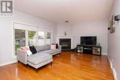 4125 MASTERSON CIRCLE | London Ontario | Slide Image Thirteen