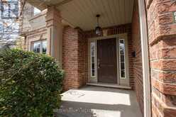 4125 MASTERSON CIRCLE | London Ontario | Slide Image Three