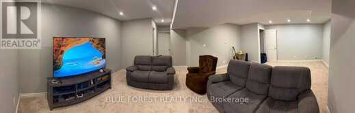3 - 410 AMBLESIDE DRIVE | London Ontario | Slide Image Thirty