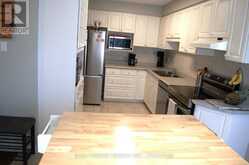 3 - 410 AMBLESIDE DRIVE | London Ontario | Slide Image Four
