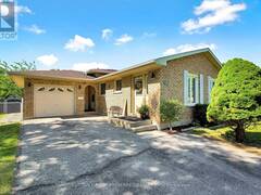 1 PONDEROSA CRESCENT London Ontario, N6E 2L4