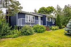 21 ORIOLE ROAD | Fenelon Falls Ontario | Slide Image Two