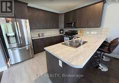760 CHELTON ROAD S | London Ontario | Slide Image Six