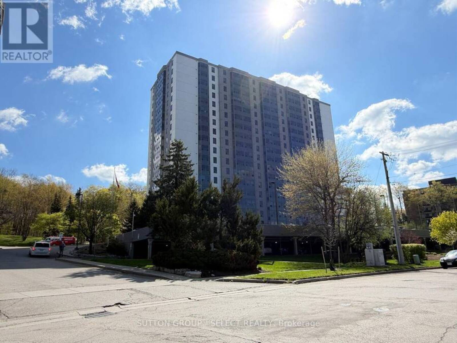 1902 - 55 GREEN VALLEY DRIVE, Kitchener, Ontario N2P 1Z6