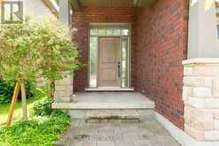 665 TENNENT AVENUE | London Ontario | Slide Image Three