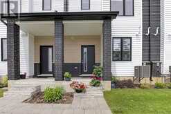 56 - 1595 CAPRI CRESCENT | London Ontario | Slide Image Seven