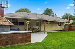 1400 STONEYBROOK CRESCENT | London Ontario | Slide Image Forty-six