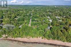18 TUYLL STREET | Bayfield Ontario | Slide Image Twelve