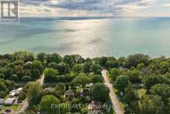 18 TUYLL STREET | Bayfield Ontario | Slide Image Four