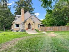 100 SUNSET DRIVE St. Thomas Ontario, N5R 3B6