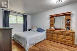 219 WORTHINGTON AVENUE | London Ontario | Slide Image Seventeen