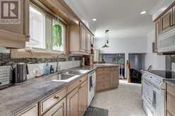 219 WORTHINGTON AVENUE | London Ontario | Slide Image Nine