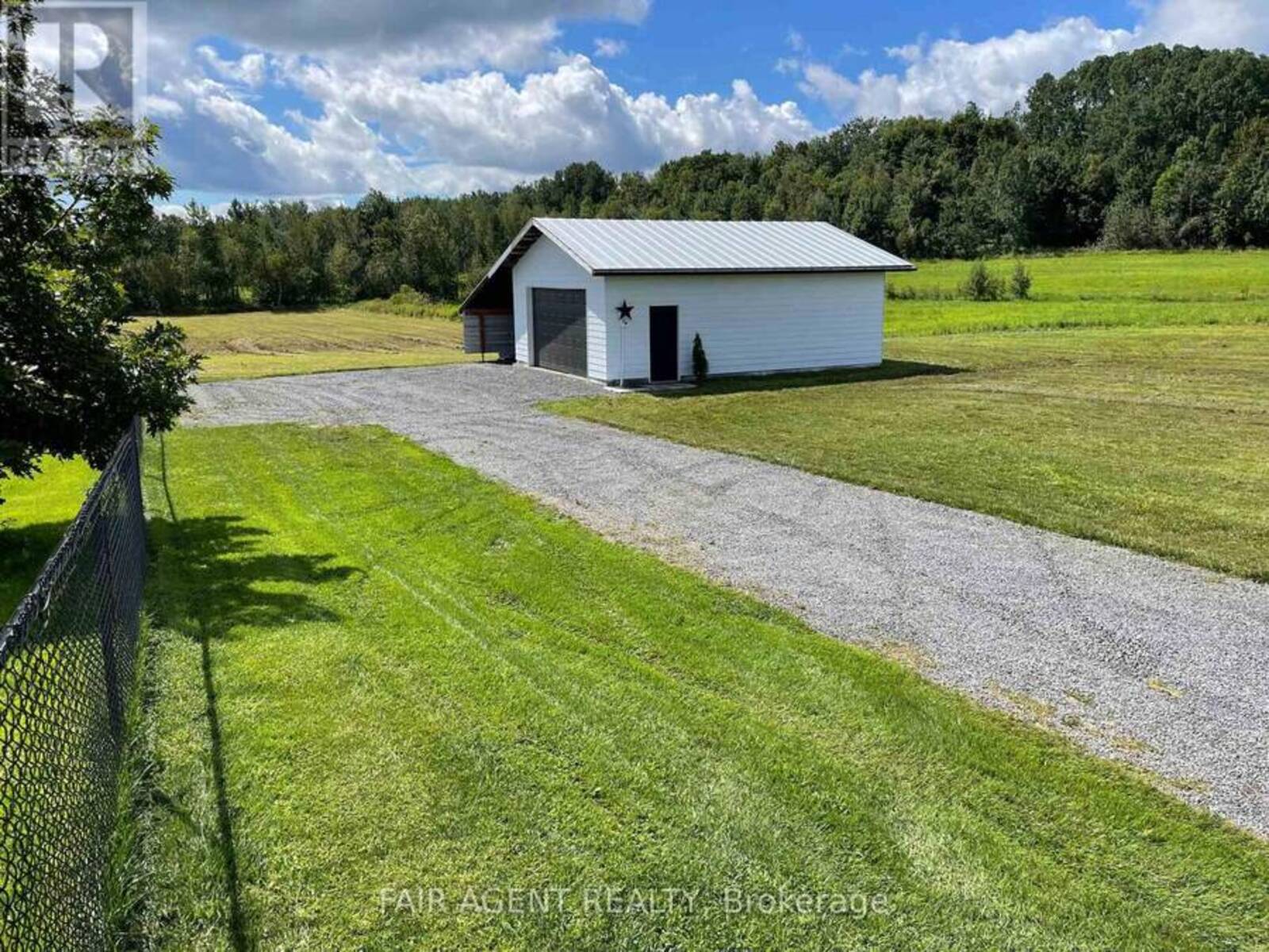 2130 DU GOLF ROAD, Clarence-Rockland, Ontario K0A 1N0