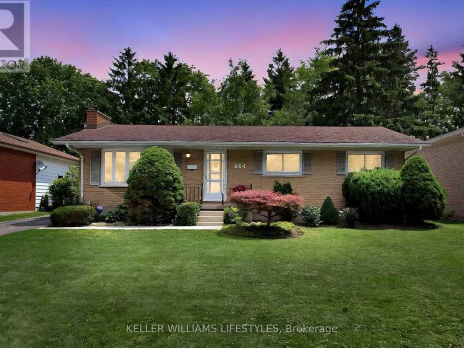564 CHIDDINGTON AVENUE, London, Ontario N6C 2W5