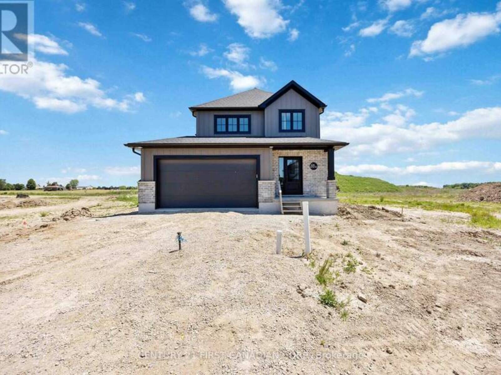 638 KETTER WAY, Plympton-Wyoming, Ontario N0N 1T0