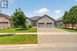 6 CAVERHILL CRESCENT | Komoka Ontario | Slide Image One