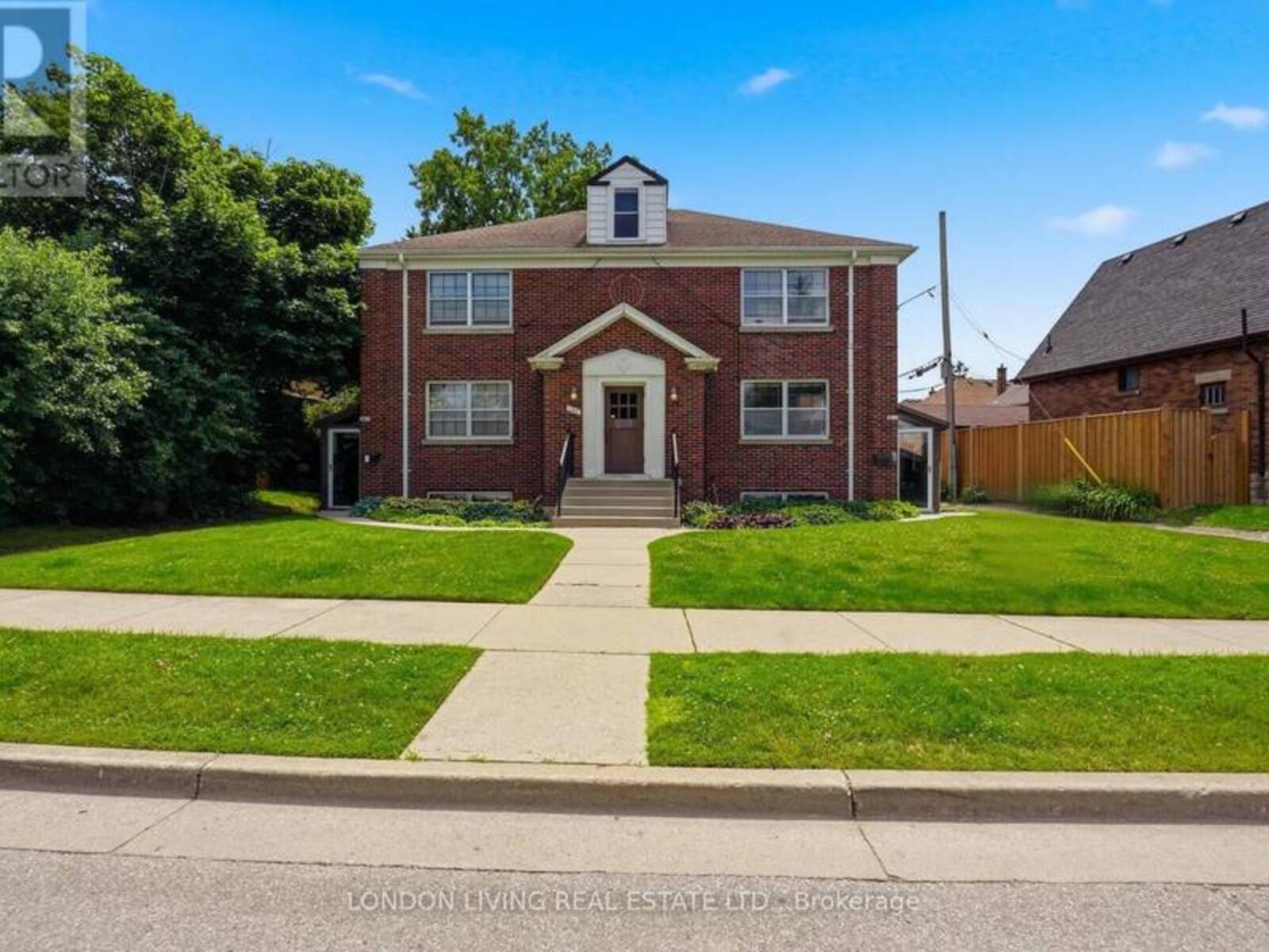 107 WINDSOR CRESCENT, London, Ontario N6C 1V9