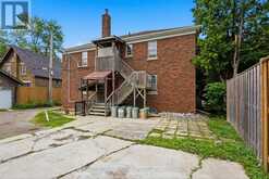 107 WINDSOR CRESCENT | London Ontario | Slide Image Fourteen