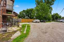 107 WINDSOR CRESCENT | London Ontario | Slide Image Sixteen
