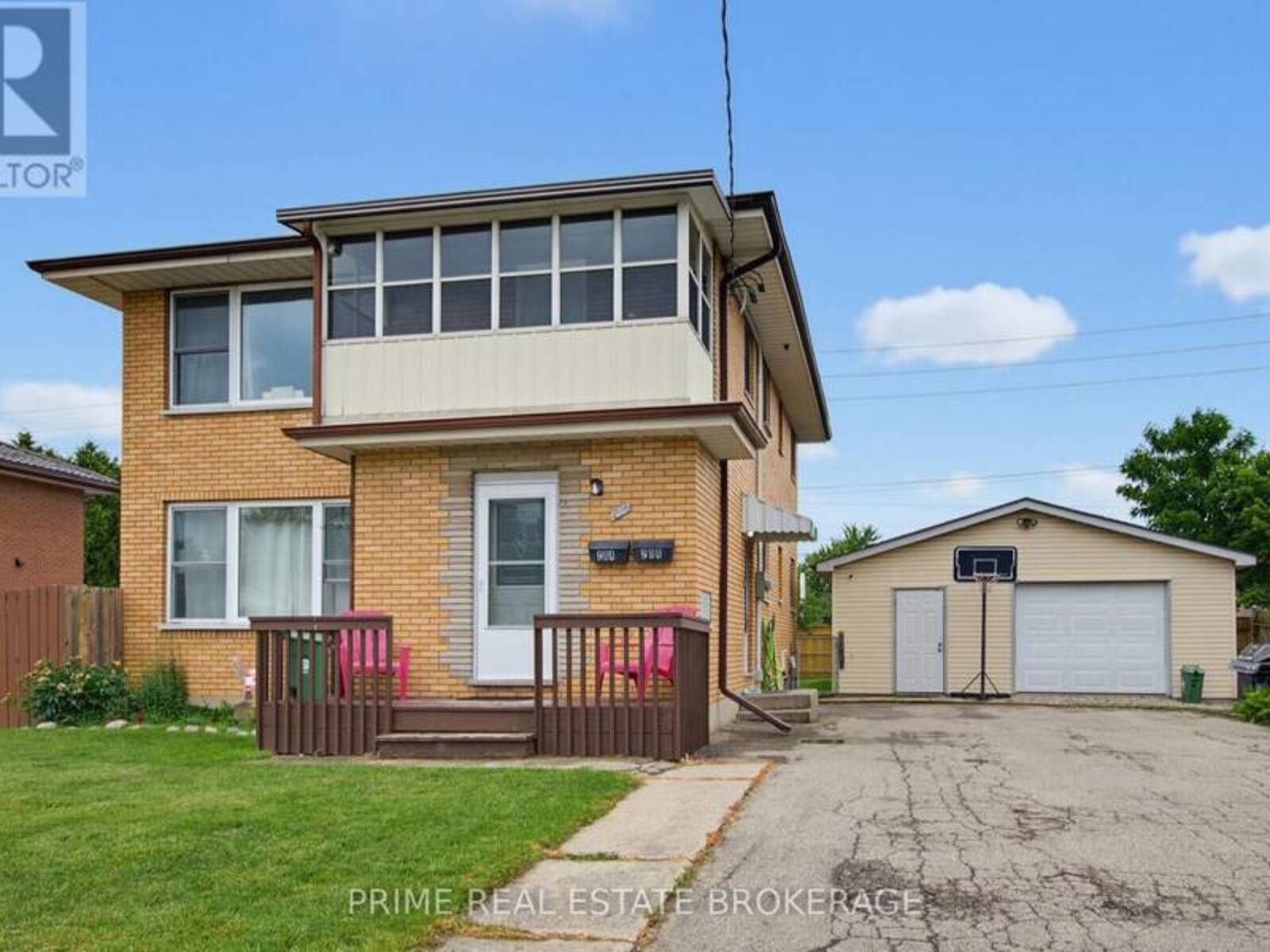204 BURNSIDE DRIVE, London, Ontario N5V 1B7