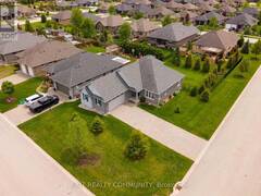 598 BENNETT CRESCENT Mount Brydges Ontario, N0L 1W0