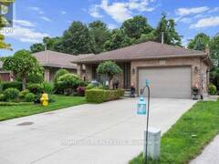 63 CONDOR COURT London Ontario, N5W 5Z8