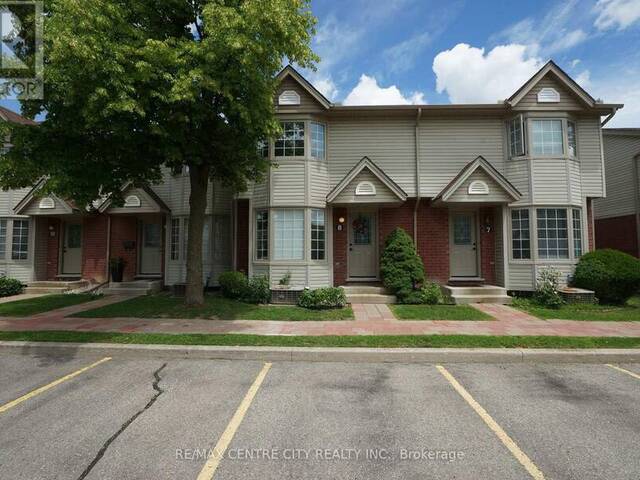8 - 50 CHAPMAN COURT London Ontario, N6G 5E1 - 3 Bedrooms Condo For Sale