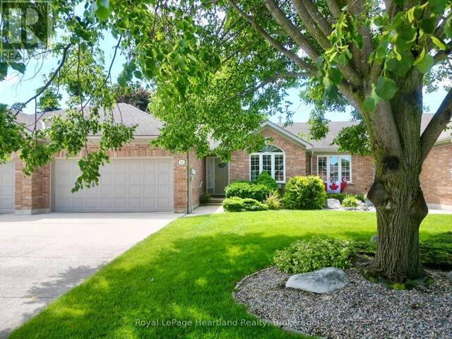15 SHADOW LANE Exeter Ontario, N0M 1S1 - 2 Bedrooms Home For Sale