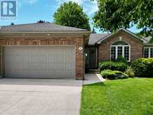15 SHADOW LANE | Exeter Ontario | Slide Image Two
