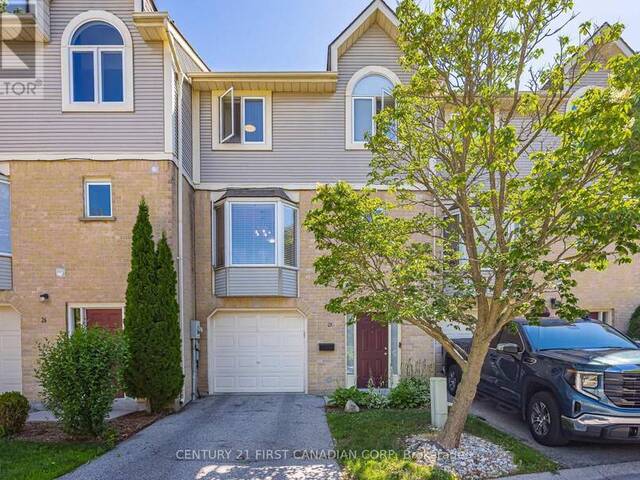 25 - 9 AILSA PLACE London Ontario, N5Z 4Z6 - 3 Bedrooms Condo For Sale