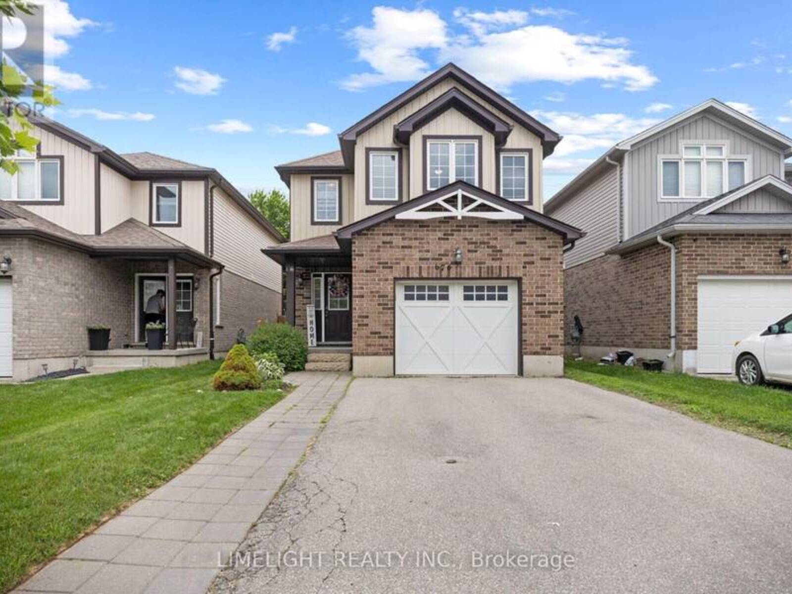 676 GUINESS WAY, London, Ontario N5X 0C3