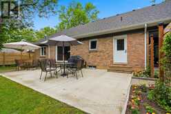 408 OLD RIVERSIDE DRIVE | London Ontario | Slide Image Thirty-three