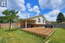 16 SHARPE DRIVE | Strathroy-Caradoc Ontario | Slide Image Thirty-four