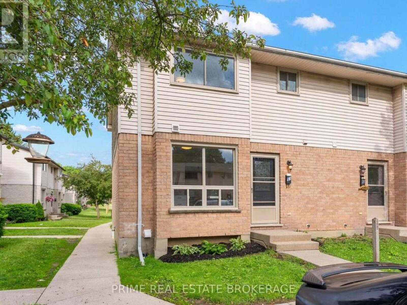 51 - 678 UPPER QUEEN STREET, London, Ontario N6C 5L2