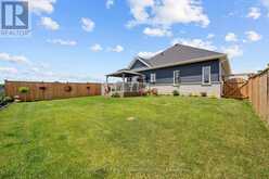 4 POSTMA CRESCENT | North Middlesex Ontario | Slide Image Thirty-three